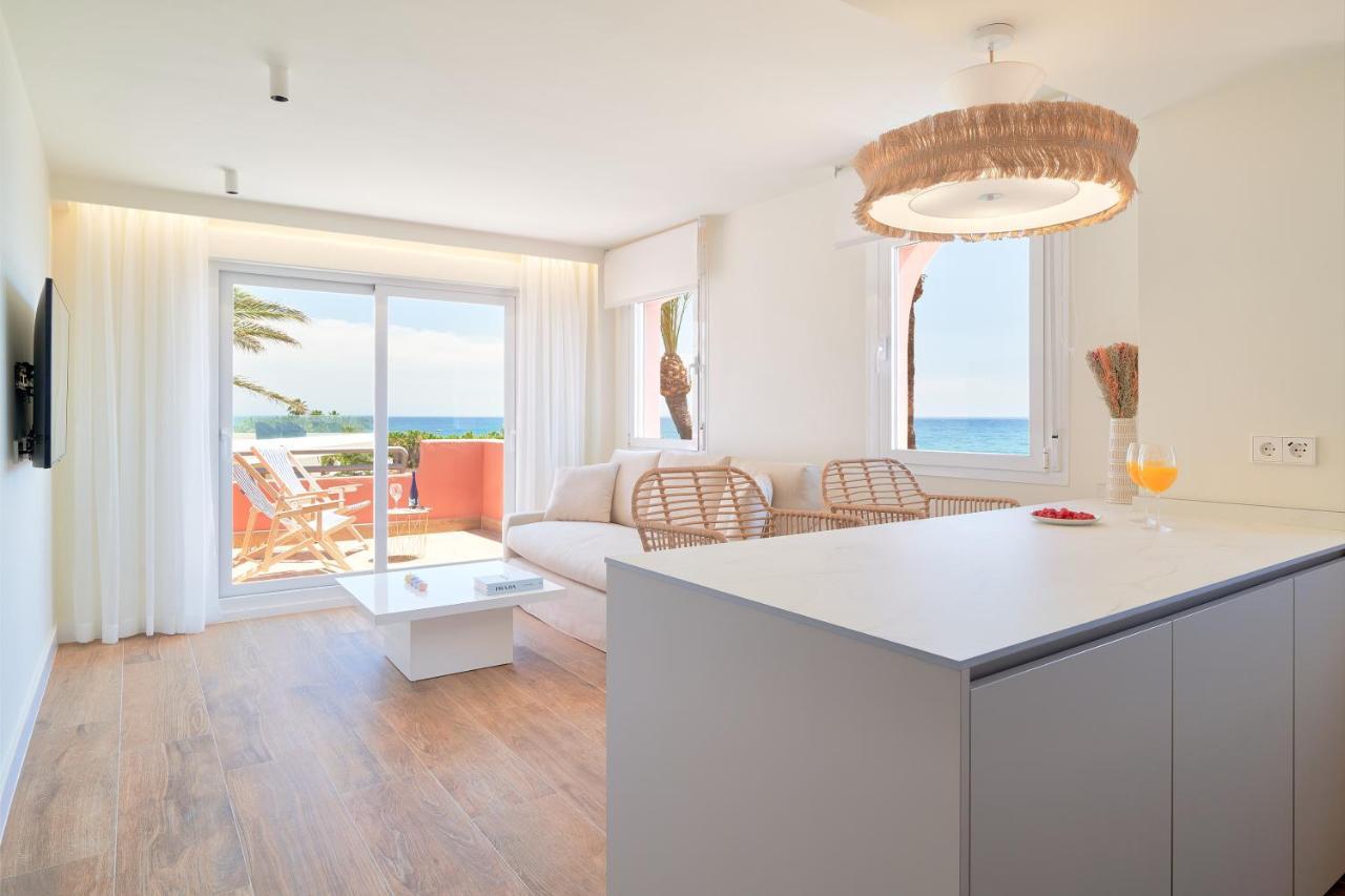 Sea Suite Beachfront Marbella Eksteriør billede